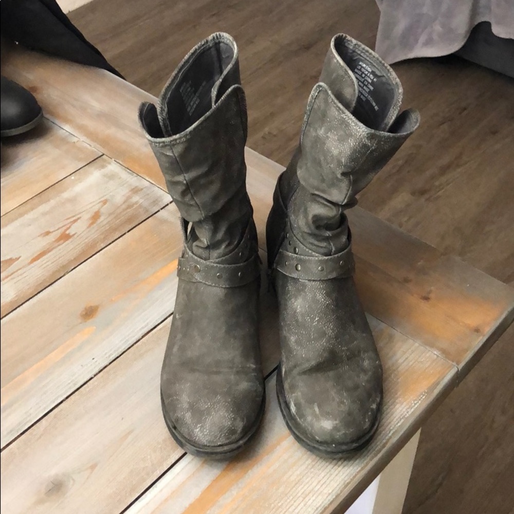 Grey Marleigh Just Fab Boots